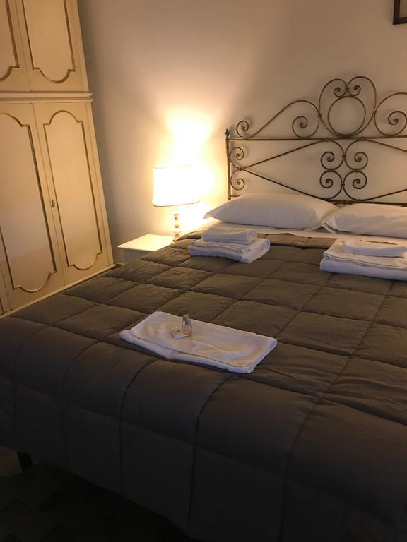 Myroom A Un Passo Dal Centro Arezzo Luaran gambar